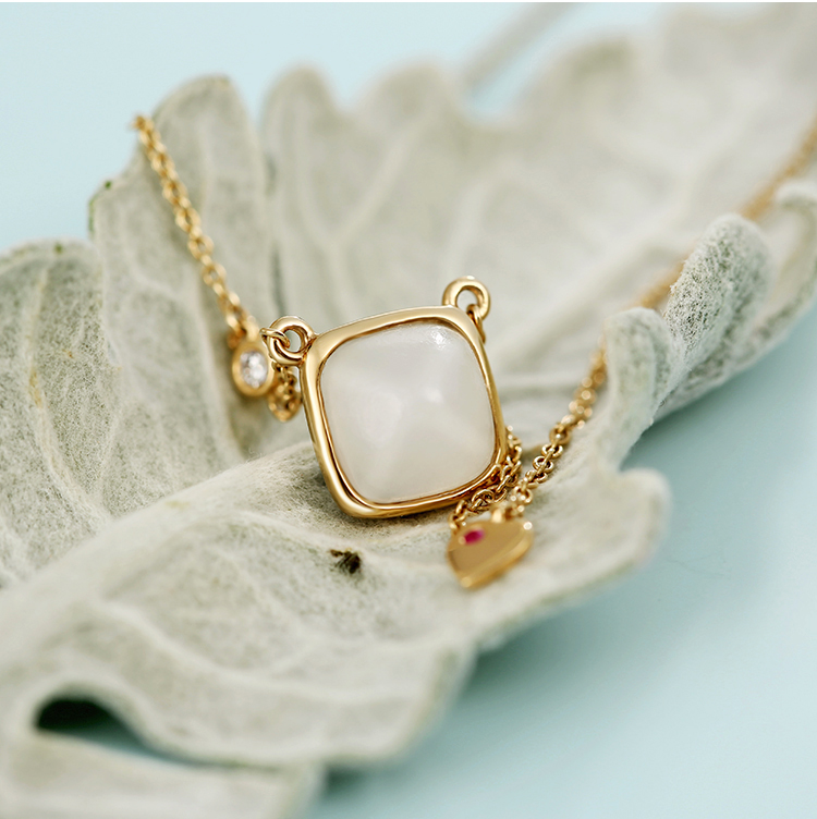 Fortune Hotan Jade Necklace 2 Hotan Jade Tower Necklace